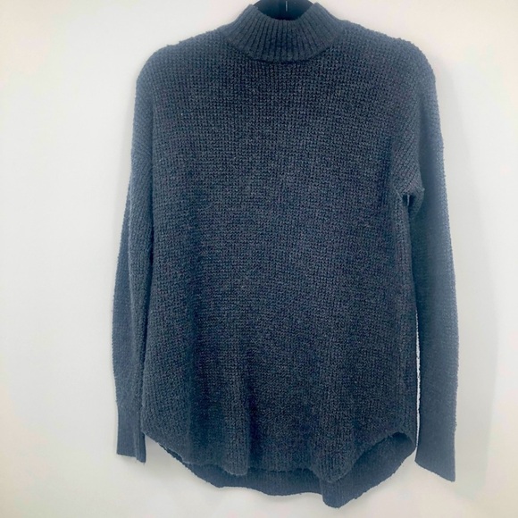 American Eagle Outfitters Sweaters - American Eagle outfitters sweater gray Size XS‎